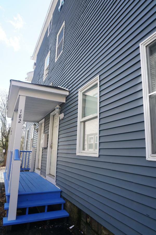 182 Bedrooms Near Fenway & Dowtown Alloggio in famiglia